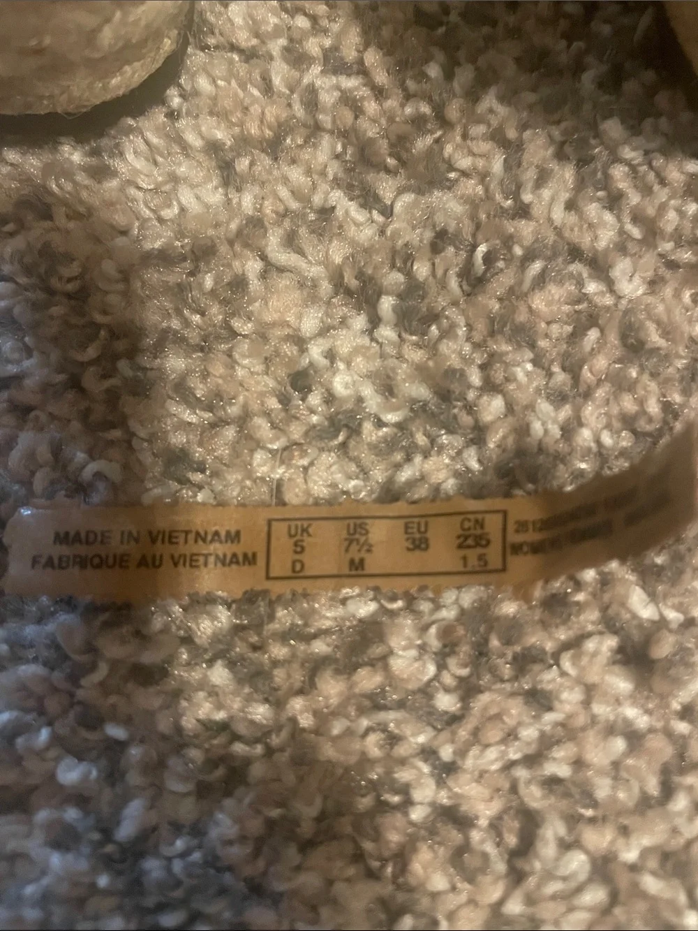 Clark’s Petrina Gail Metallic Gold Espadrille Wedge Sandals size 7.5